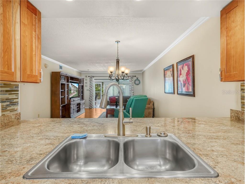 2002 Granada Court #1 Lake Wales FL 33898 P4933588 image17