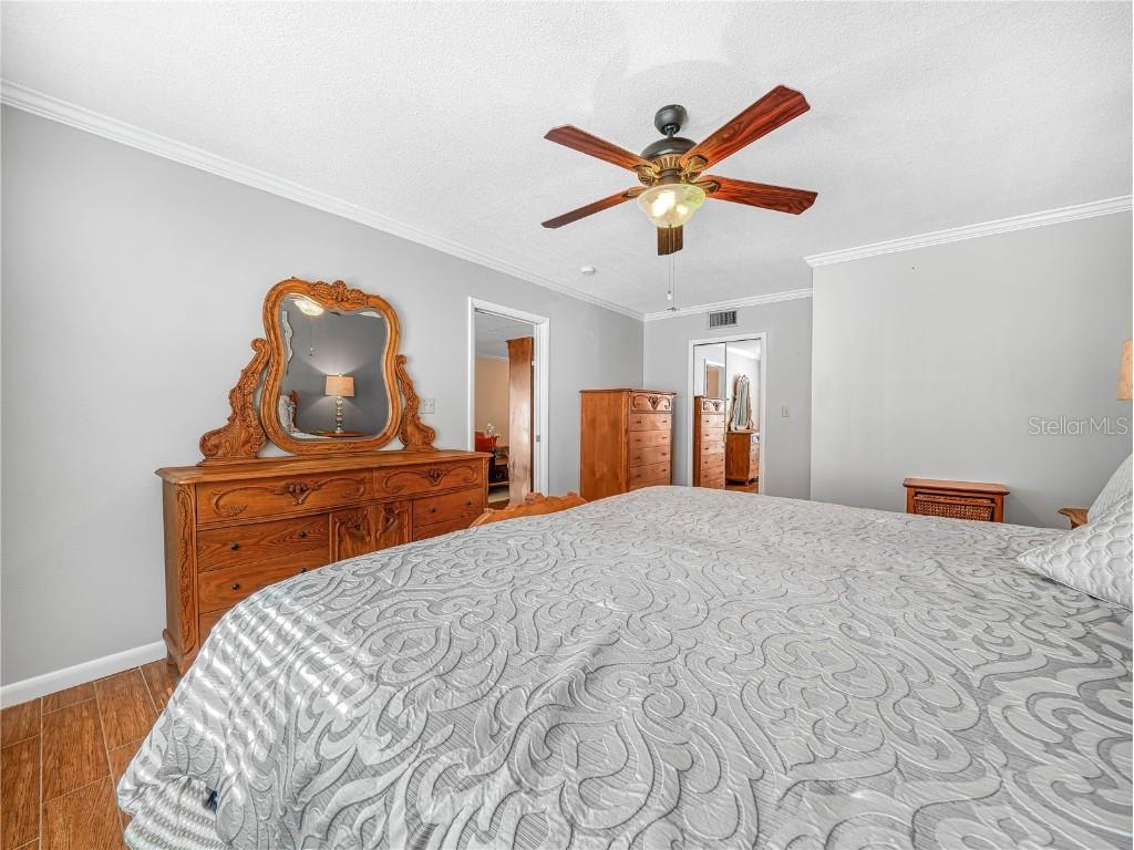 2002 Granada Court #1 Lake Wales FL 33898 P4933588 image19