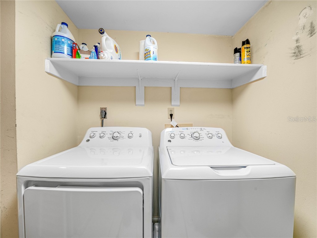 2002 Granada Court #1 Lake Wales FL 33898 P4933588 image29