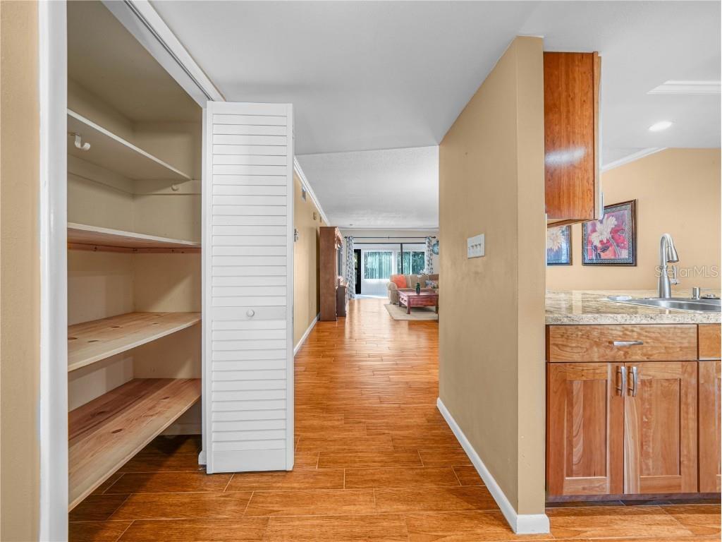 2002 Granada Court #1 Lake Wales FL 33898 P4933588 image9