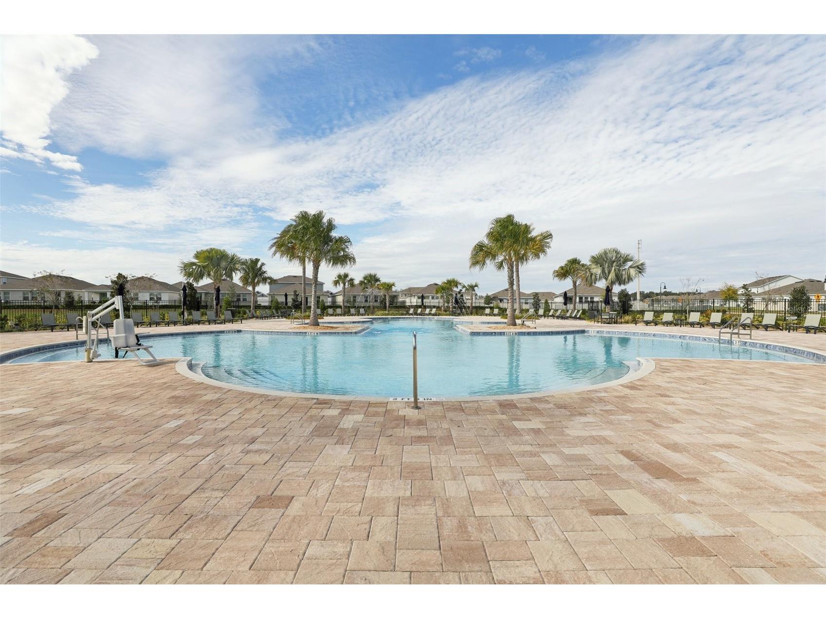 2002 Myrtle Pine Street Kissimmee FL 34746 S5139494 image52