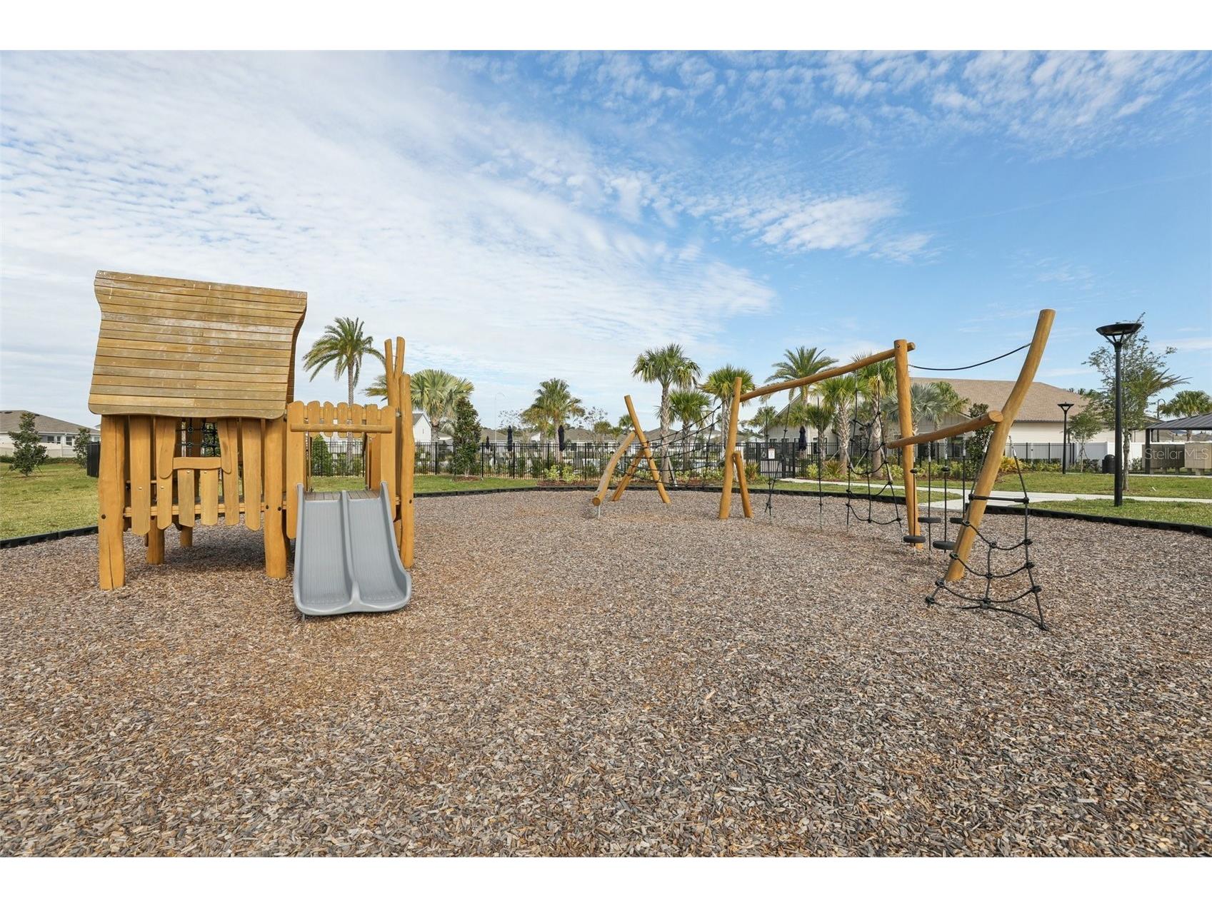 2002 Myrtle Pine Street Kissimmee FL 34746 S5139494 image66