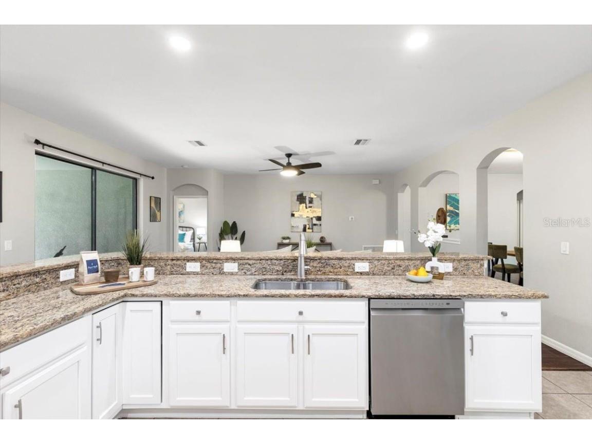 20020 Outpost Point Drive Tampa FL 33647 TB8397979 image25