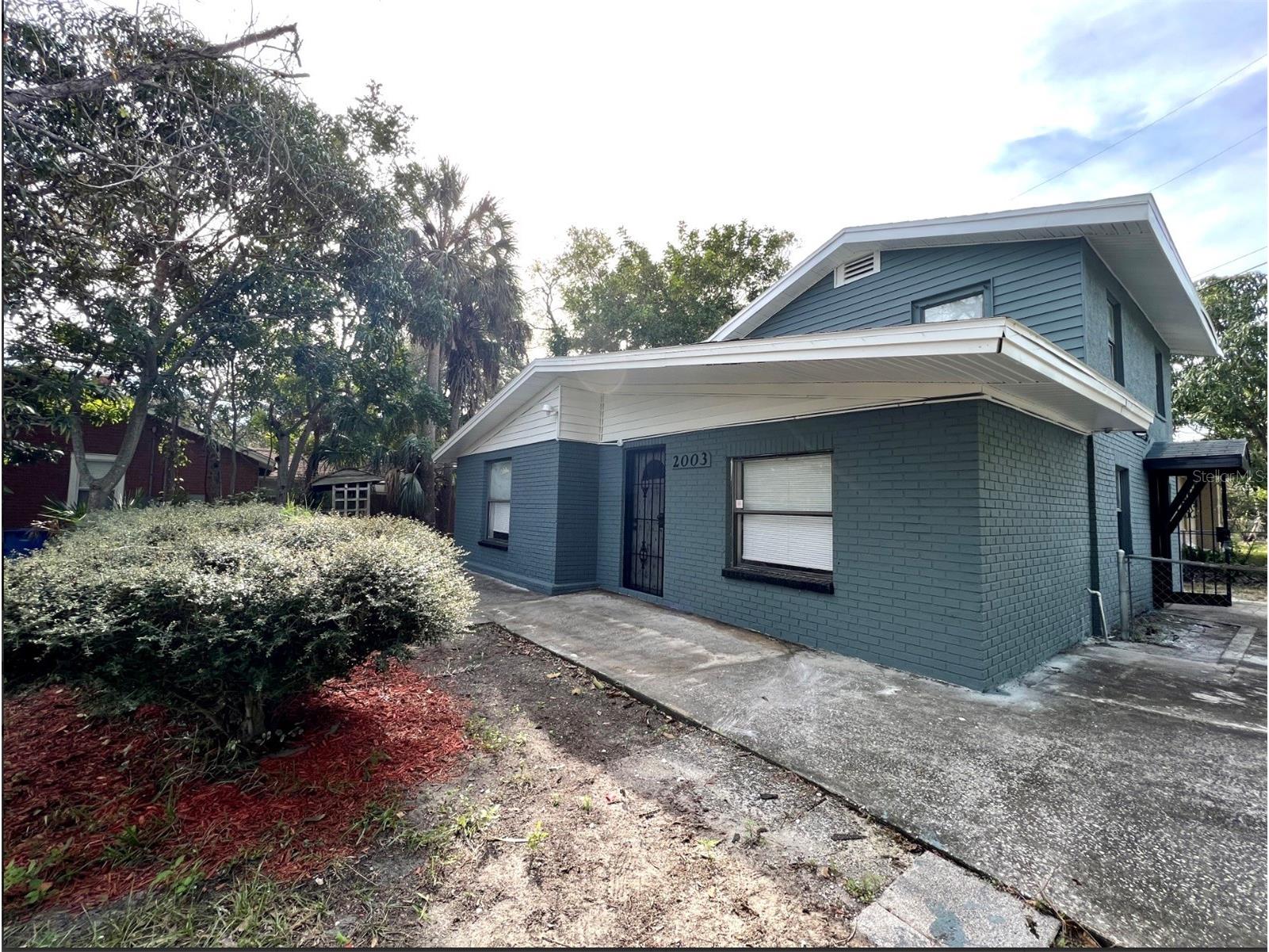 2003 10th Street S Saint Petersburg FL 33705 TB8484709 image1
