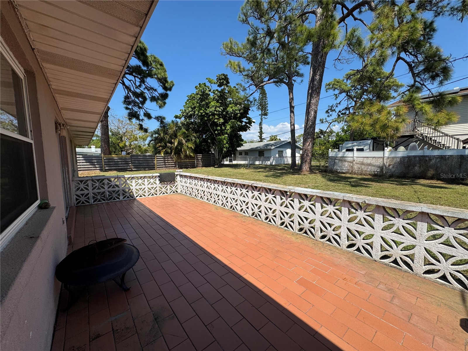 2003 48th Street W Bradenton FL 34209 A4695292 image2