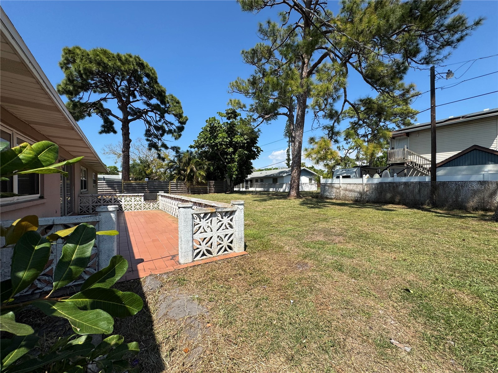2003 48th Street W Bradenton FL 34209 A4695292 image5