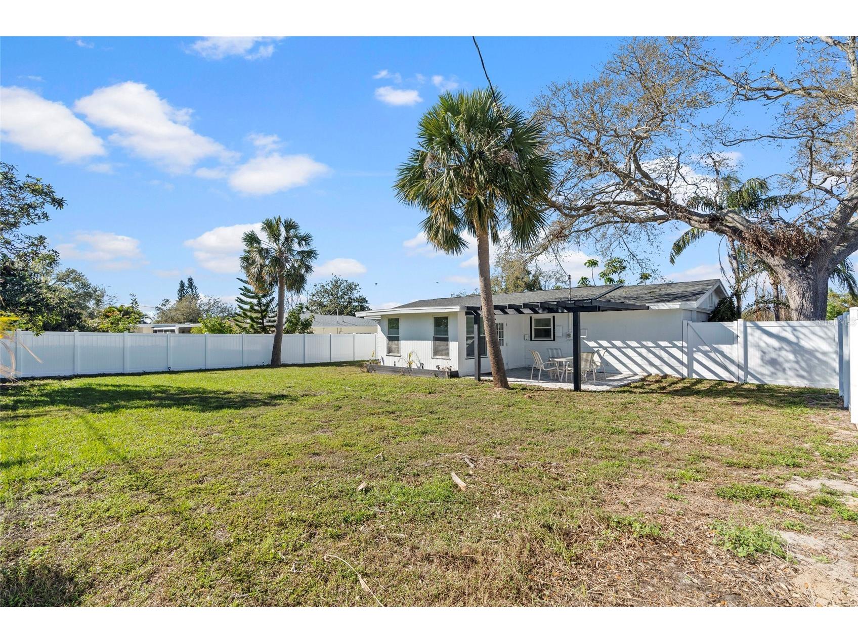 2003 6th Place SW Largo FL 33770 TB8492470 image21