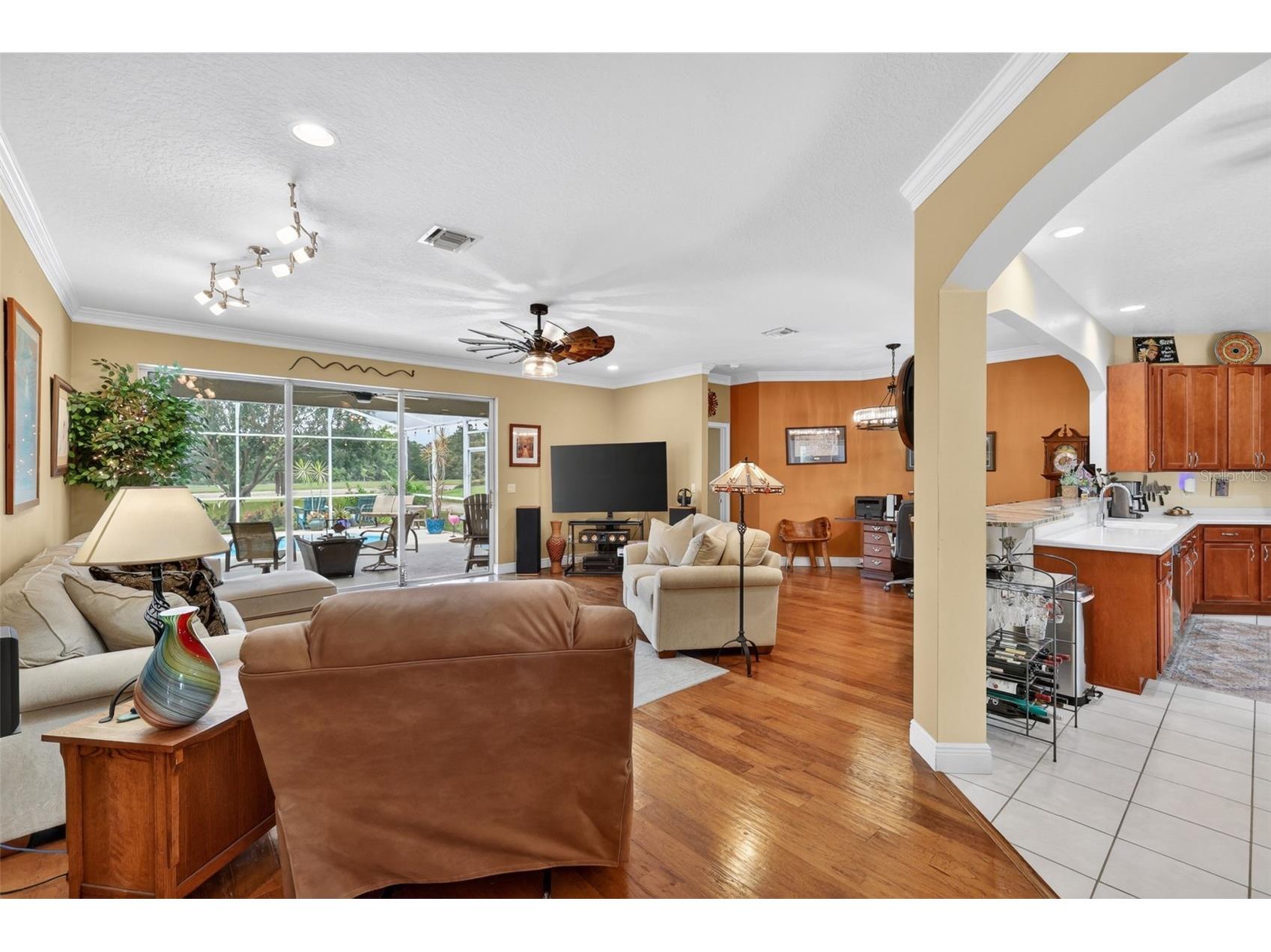 2003 Bayside Avenue Mount Dora FL 32757 - LAKES OF MOUNT DORA G5112926 image10