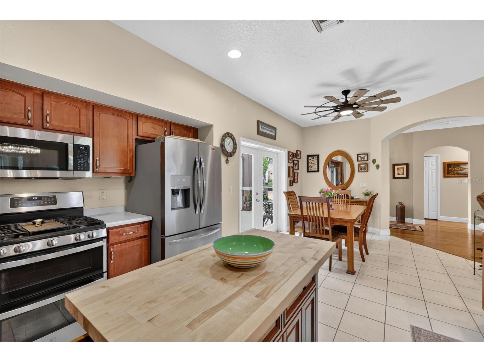 2003 Bayside Avenue Mount Dora FL 32757 - LAKES OF MOUNT DORA G5112926 image4