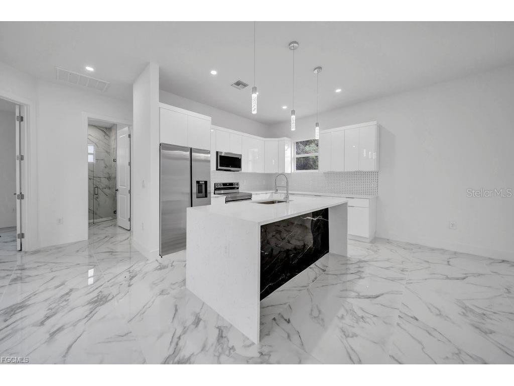 2003 E 14th Street Lehigh Acres FL 33972 A4659995 image12