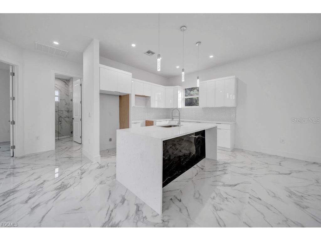 2003 E 14th Street Lehigh Acres FL 33972 A4659995 image13