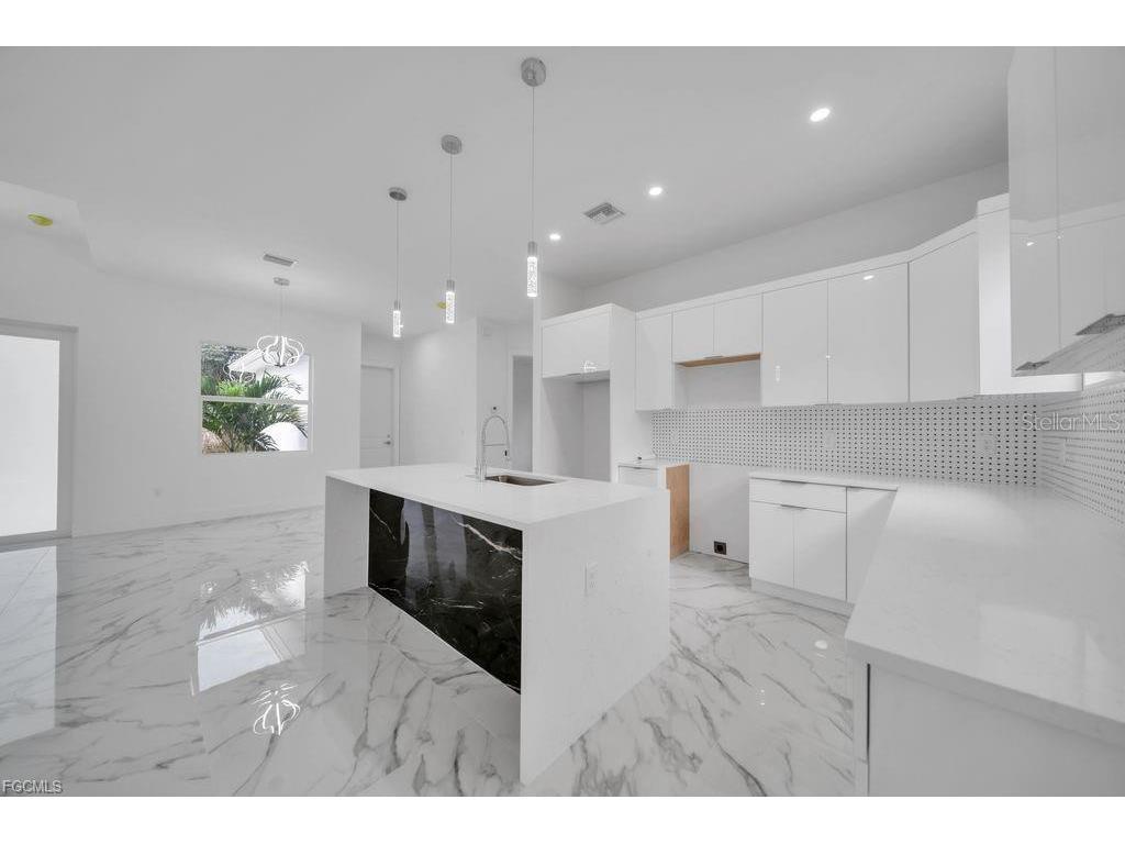 2003 E 14th Street Lehigh Acres FL 33972 A4659995 image17