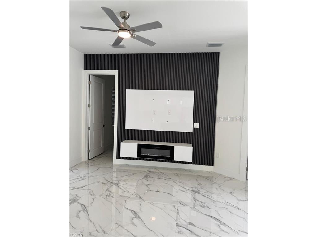 2003 E 14th Street Lehigh Acres FL 33972 A4659995 image22