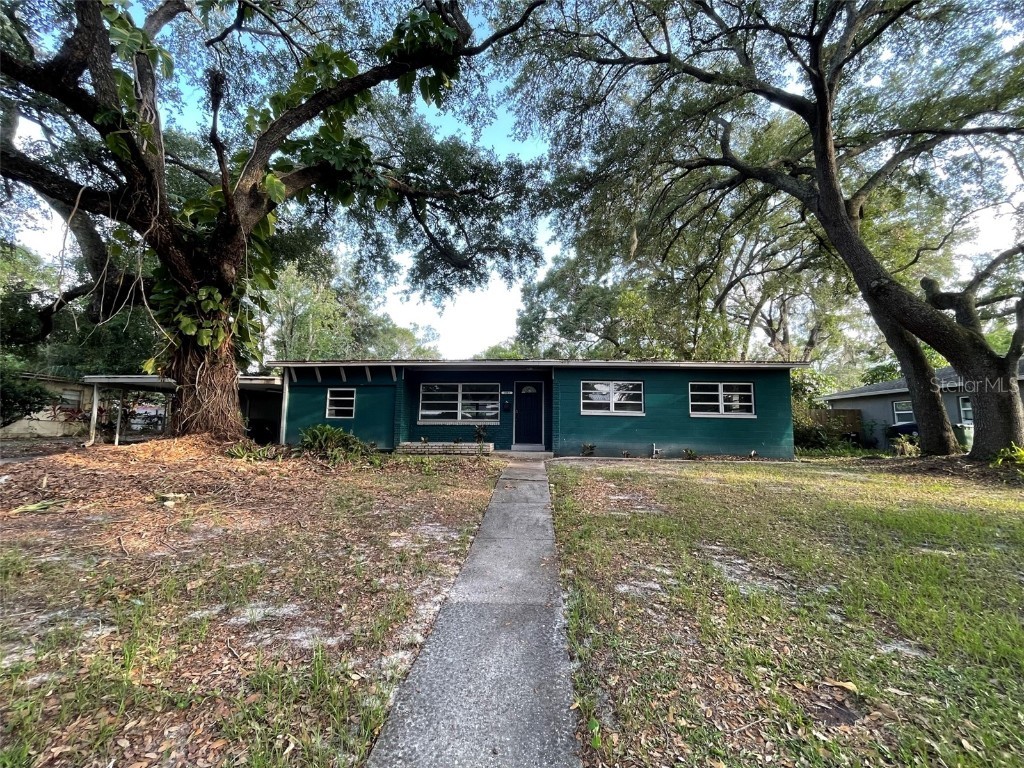 2003 E Clinton Street Tampa FL 33610 L4937298 image1