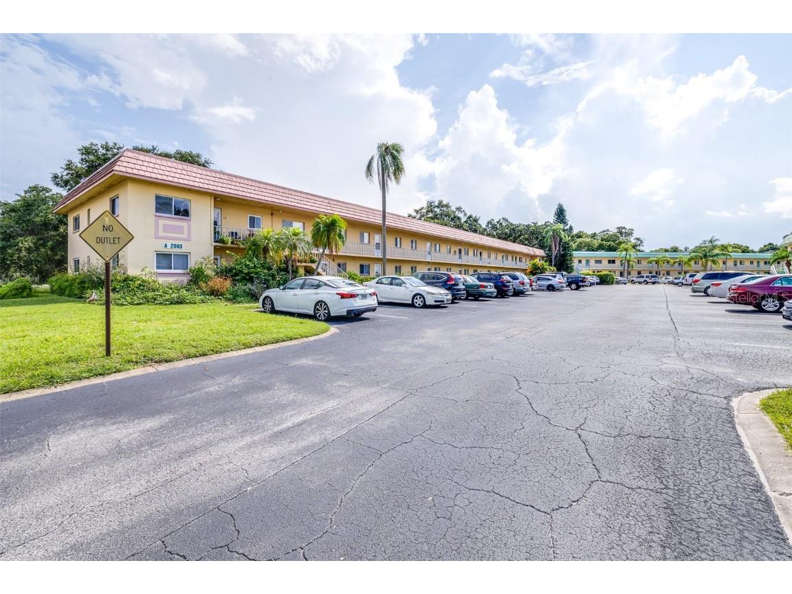 2003 Greenbriar Boulevard #16 Clearwater FL 33763 TB8422484 image1