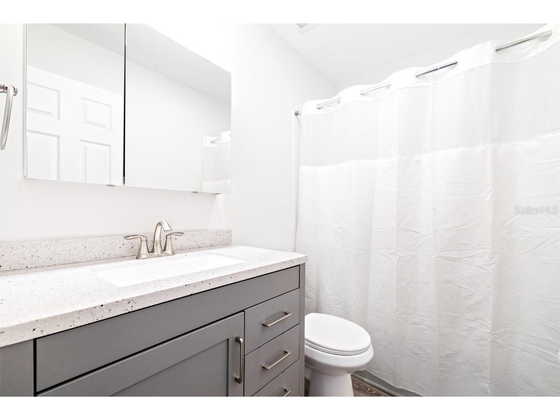 2003 Greenbriar Boulevard #16 Clearwater FL 33763 TB8422484 image20