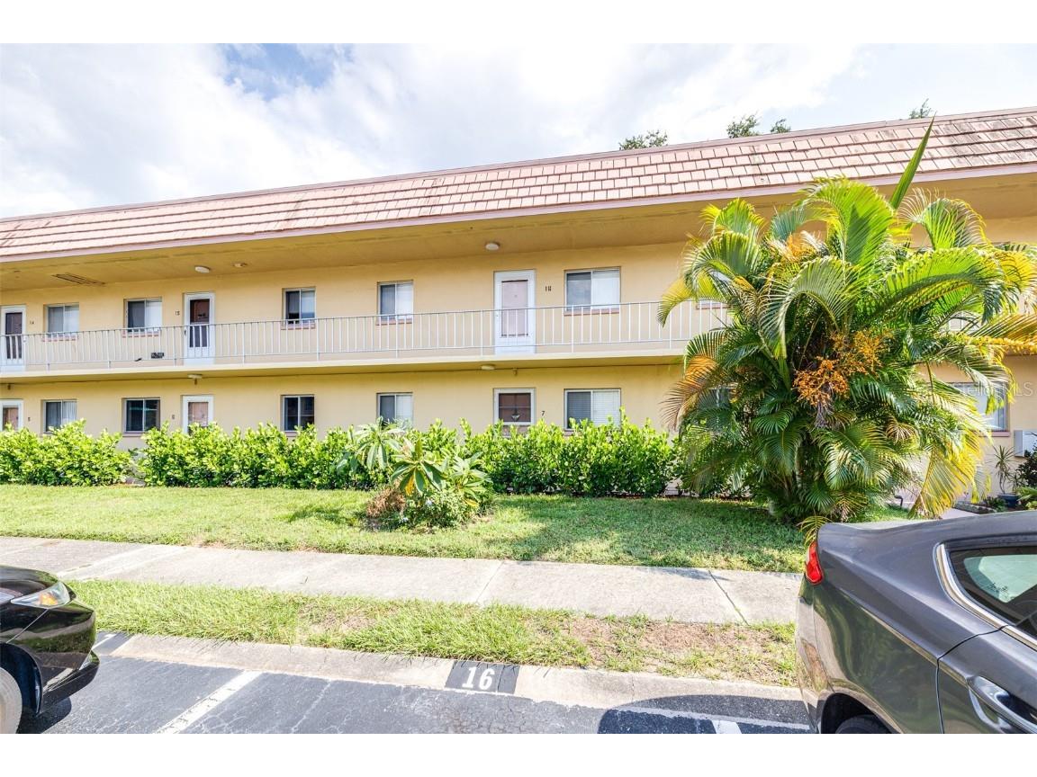 2003 Greenbriar Boulevard #16 Clearwater FL 33763 TB8422484 image34