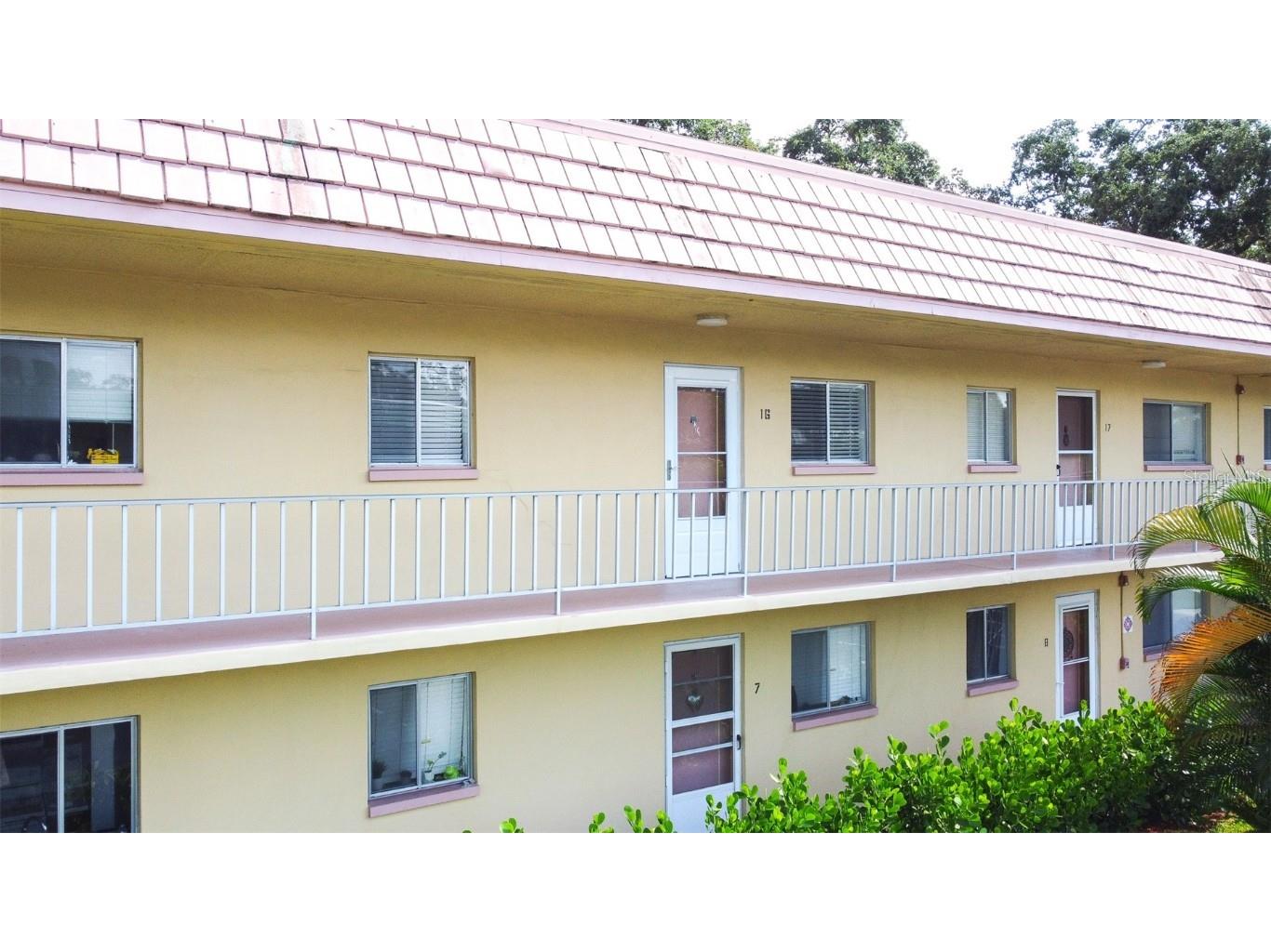 2003 Greenbriar Boulevard #16 Clearwater FL 33763 TB8422484 image43