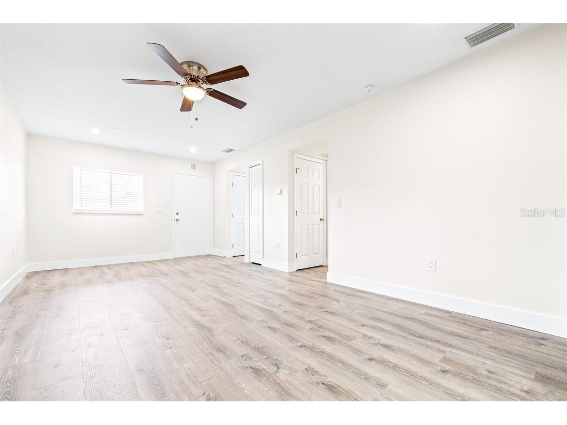 2003 Greenbriar Boulevard #16 Clearwater FL 33763 U8253718 image16