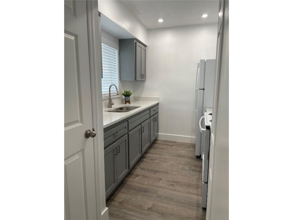 2003 Greenbriar Boulevard #16 Clearwater FL 33763 U8253718 image37