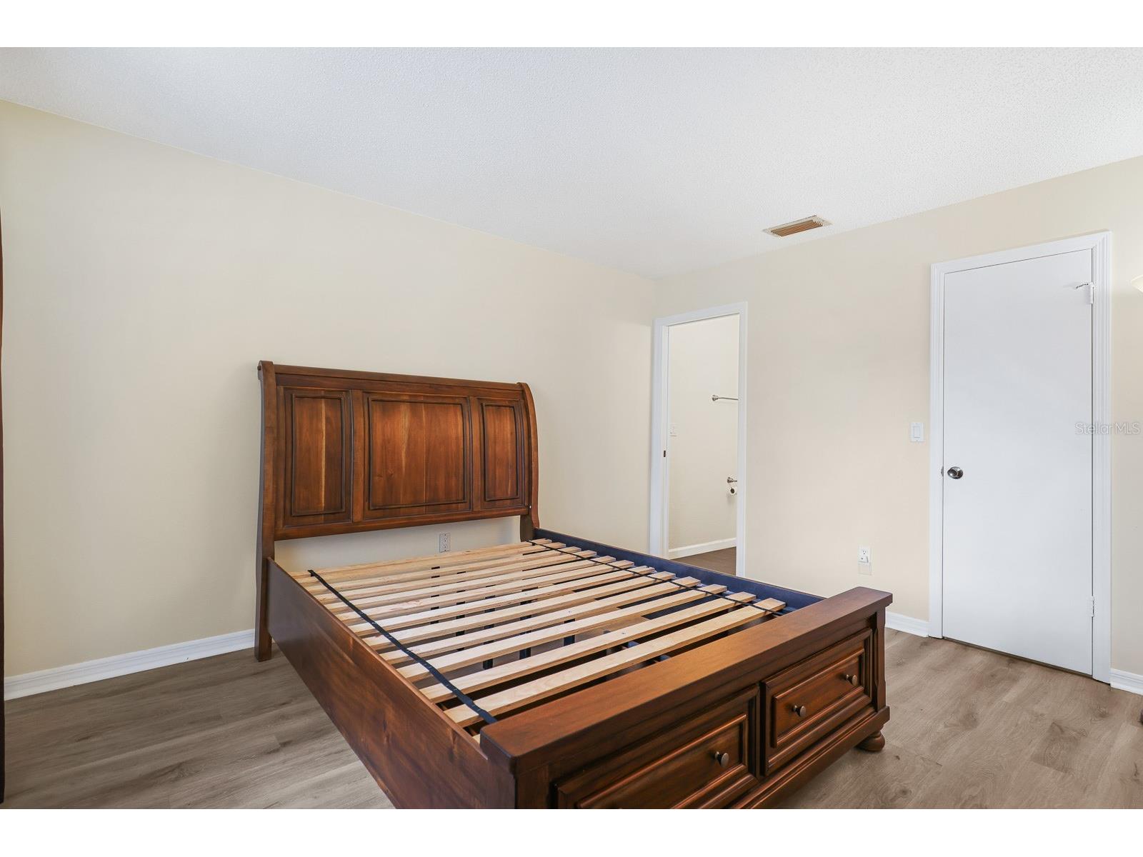 2003 Hadrian Court Sun City Center FL 33573 TB8478841 image10