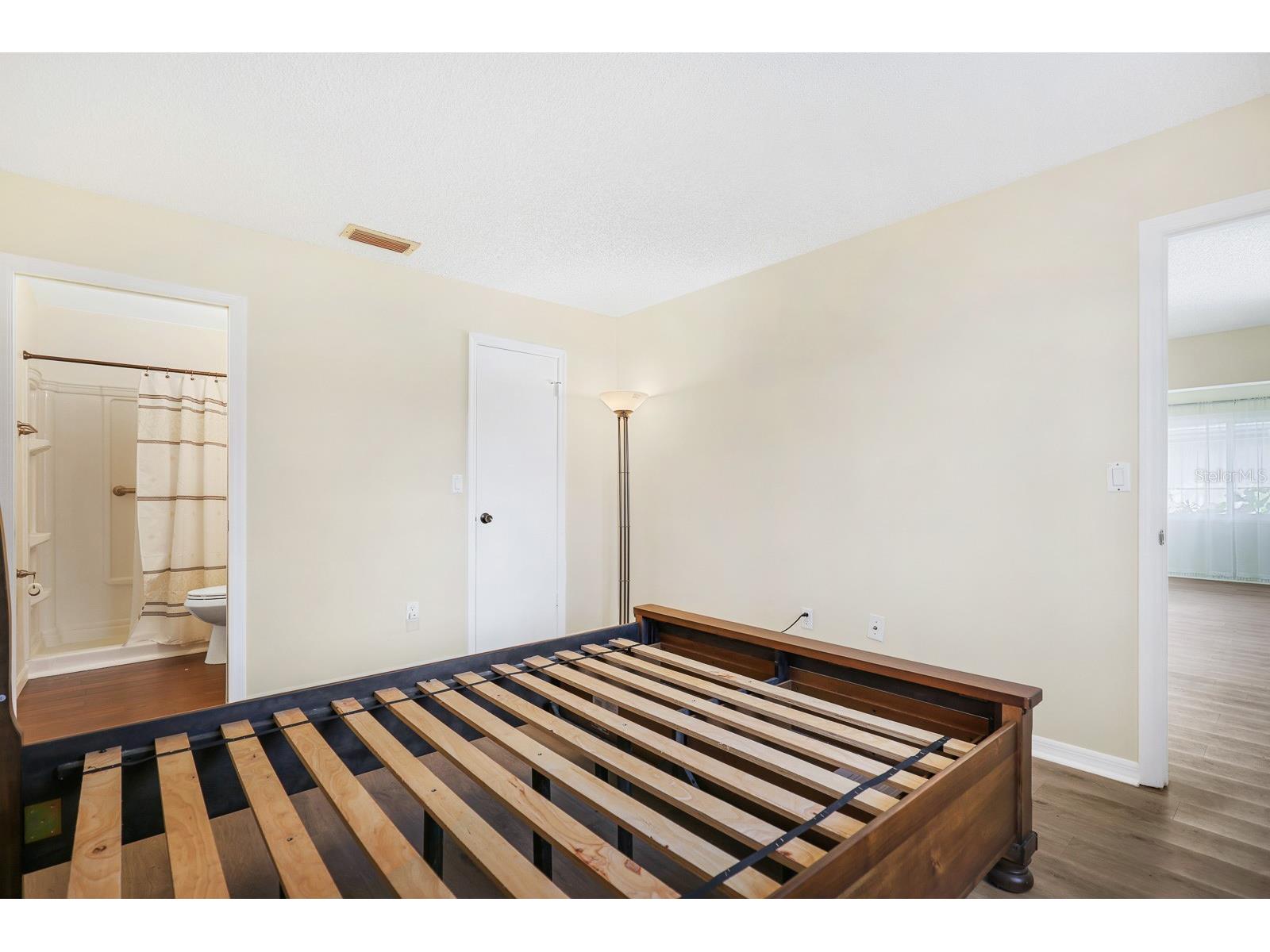 2003 Hadrian Court Sun City Center FL 33573 TB8478841 image11