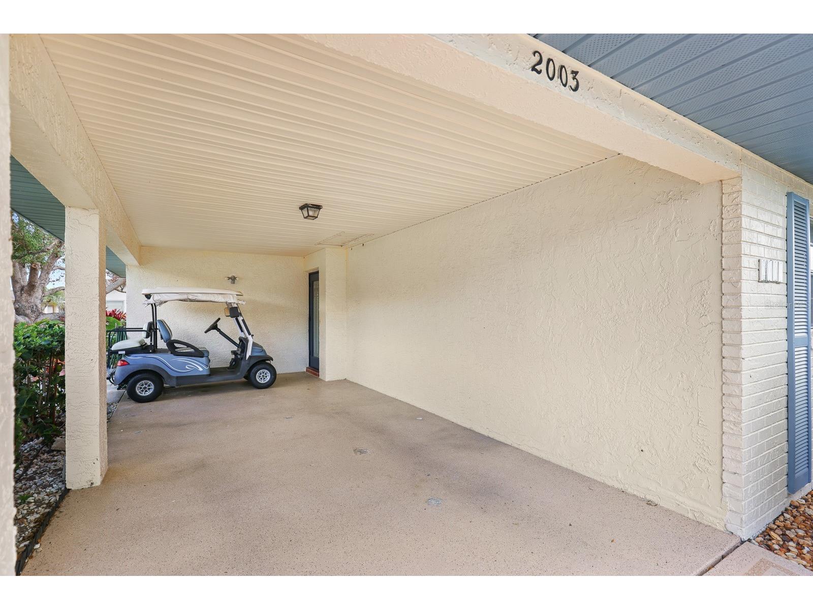 2003 Hadrian Court Sun City Center FL 33573 TB8478841 image2