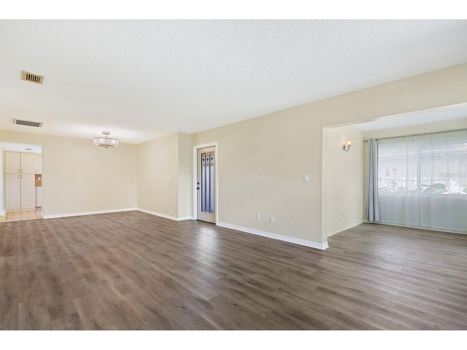 2003 Hadrian Court Sun City Center FL 33573 TB8478841 image5