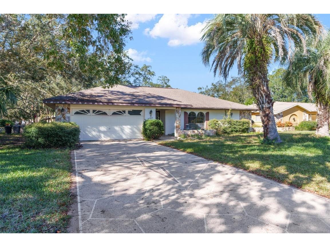 2003 Laredo Avenue Spring Hill FL 34608 W7860237 image1