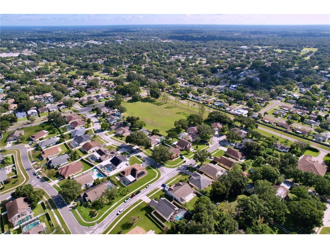 2003 Leichester Street Valrico FL 33594 TB8419165 image56