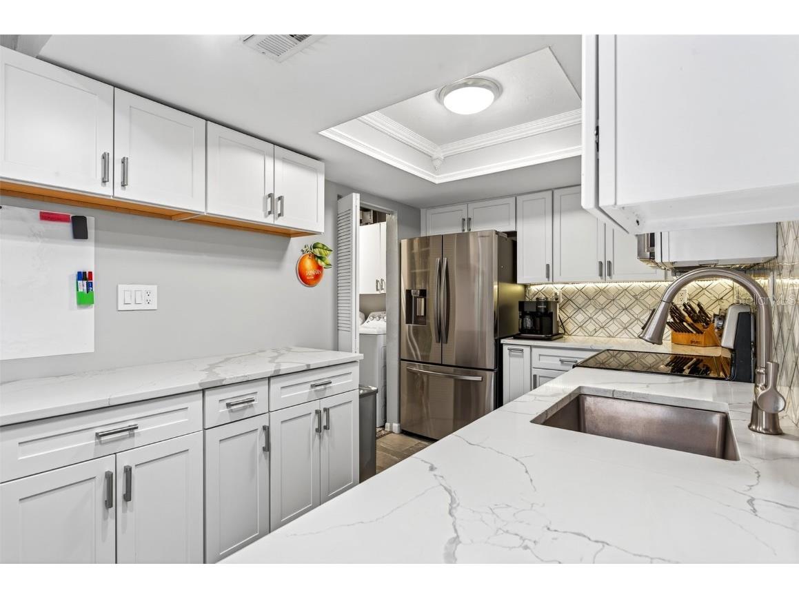 2003 Lennox Road E #2003 Palm Harbor FL 34683 TB8431348 image14