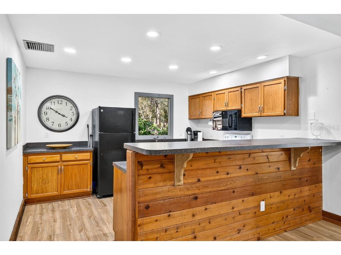 2003 Lennox Road E #2003 Palm Harbor FL 34683 TB8431348 image32