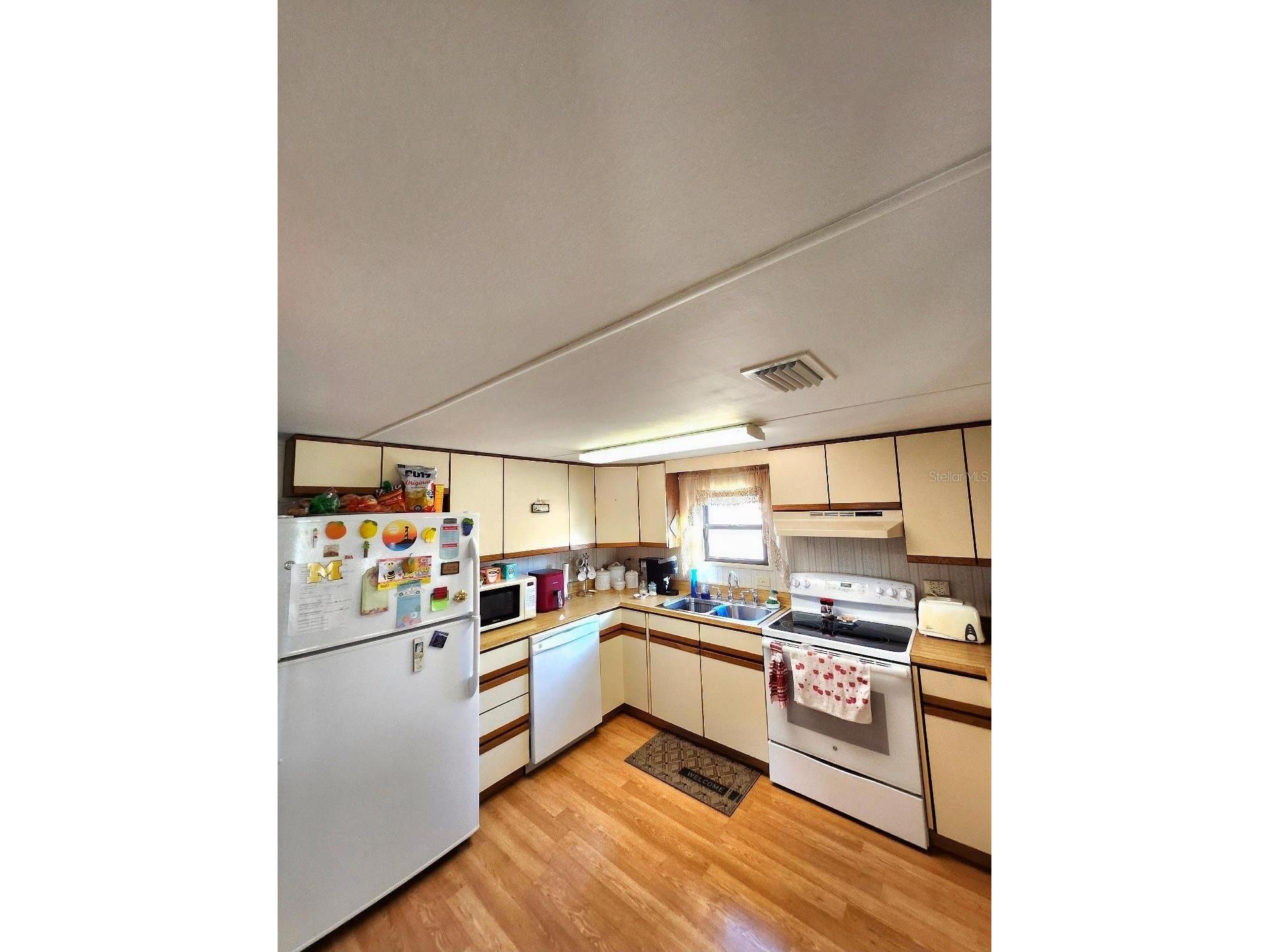 2003 Minnesota Avenue Bradenton FL 34207 - SARASOTA BAY A4679349 image17