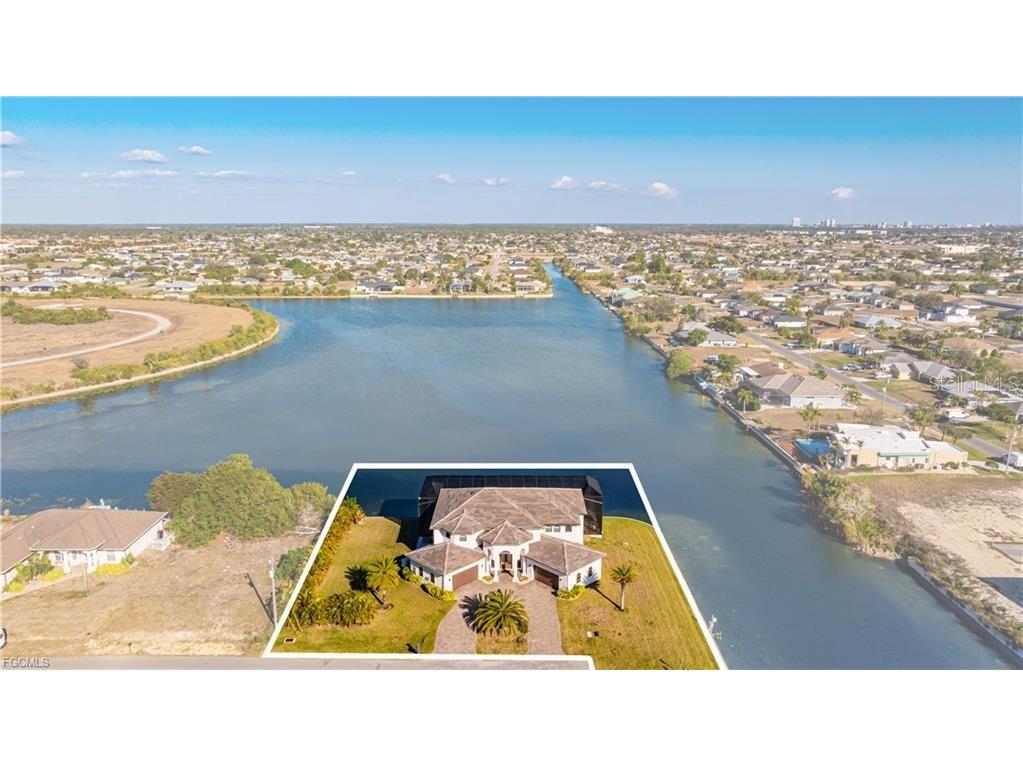 2003 NE 10th Place Cape Coral FL 33909 - LAKE MEADE A4690439 image2