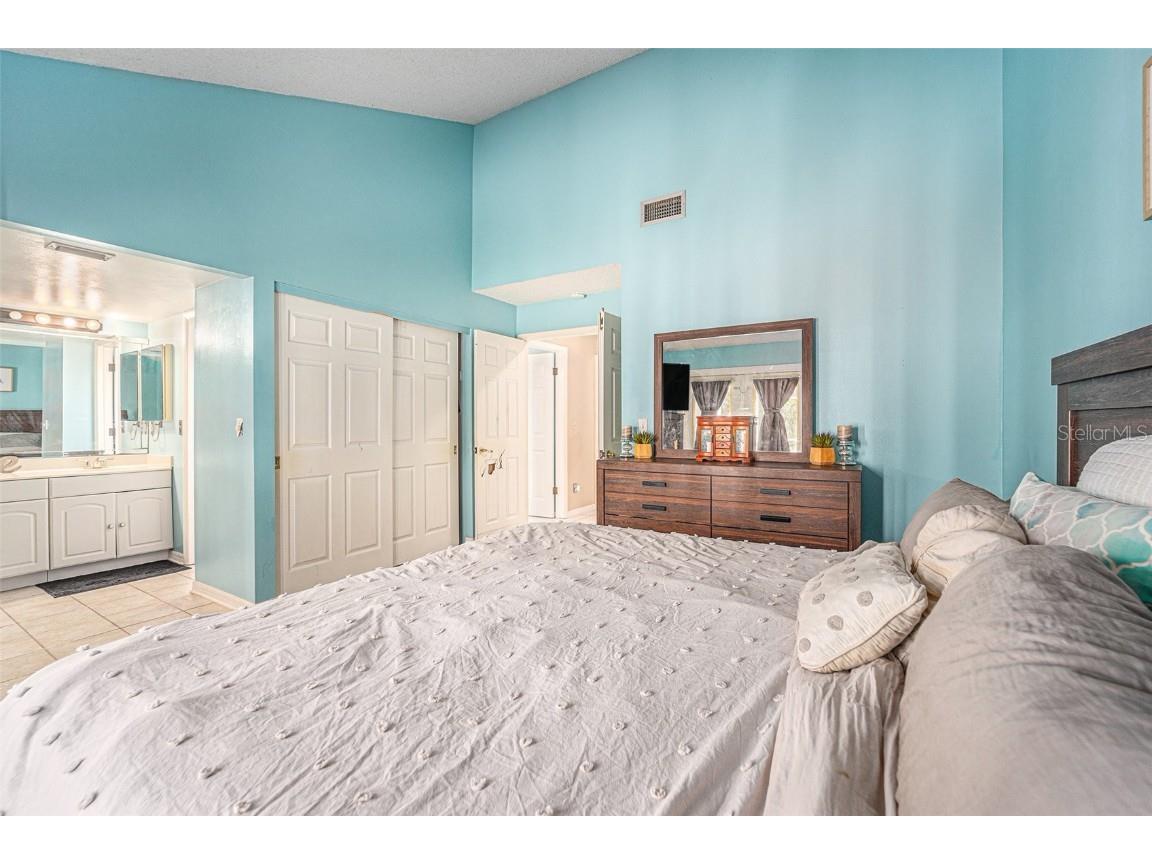 2003 Poplar Court Plant City FL 33563 TB8438938 image20