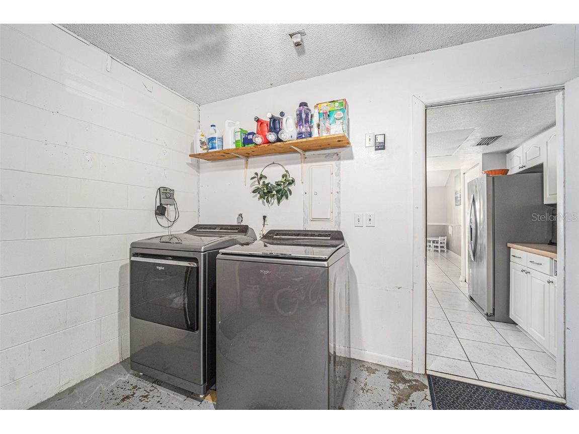 2003 Poplar Court Plant City FL 33563 TB8438938 image27