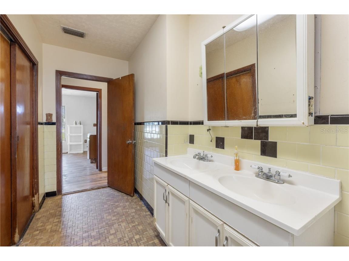 20031 Us Highway 301 Dade City FL 33523 TB8431285 image25