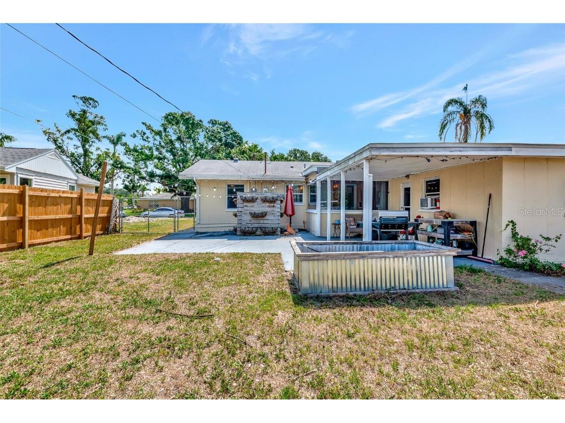 2004 19th Street W Bradenton FL 34205 A4652177 image43