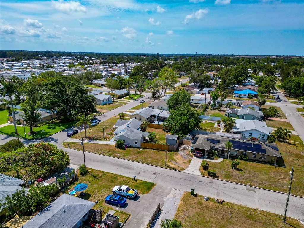 2004 19th Street W Bradenton FL 34205 A4652177 image59