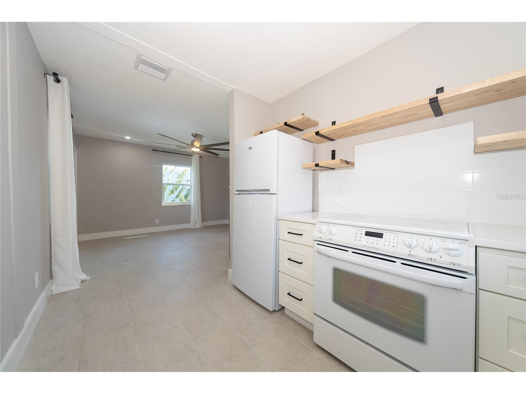 2004 1st Street SE Saint Petersburg FL 33705 TB8465913 image10