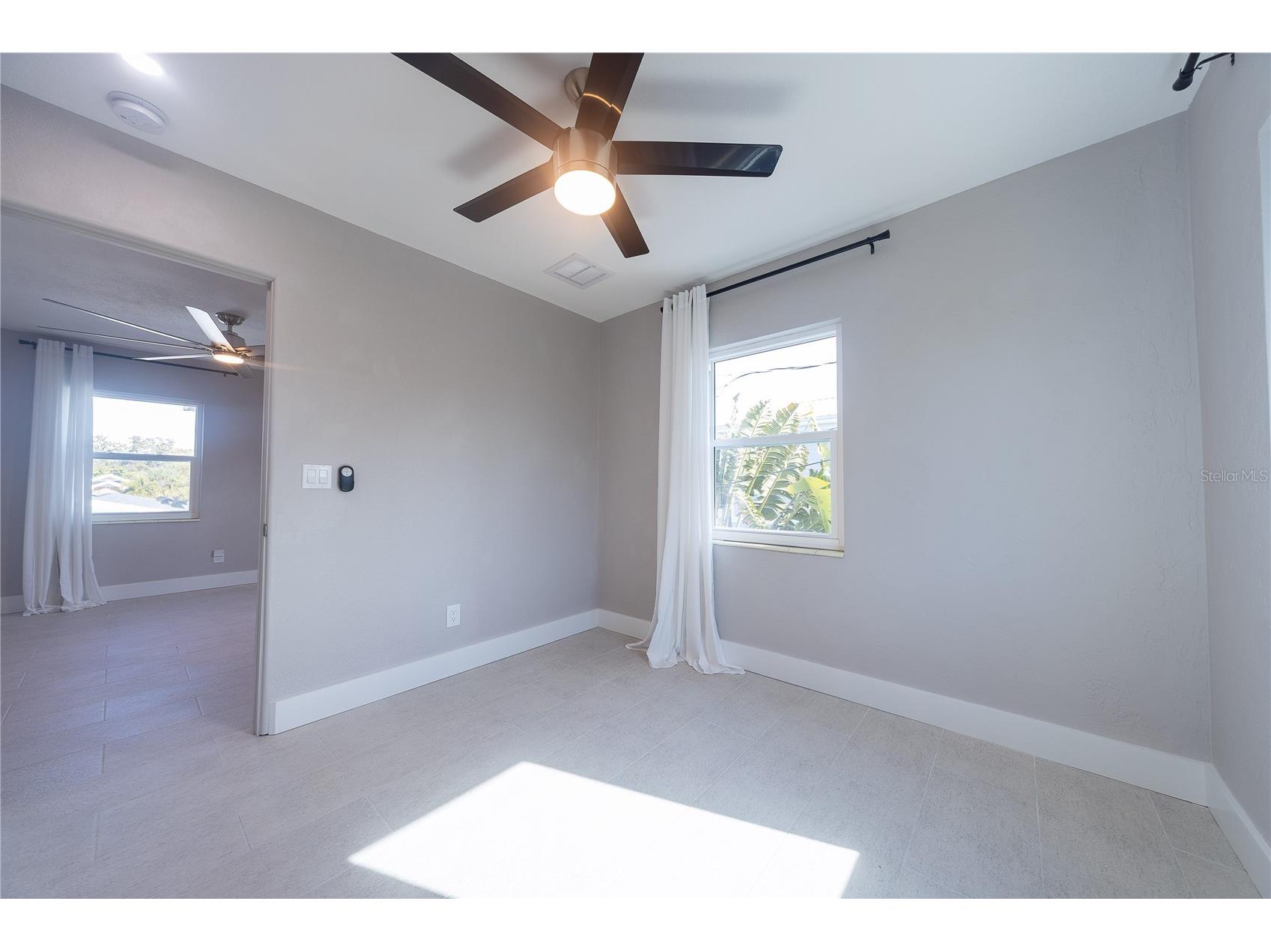 2004 1st Street SE Saint Petersburg FL 33705 TB8465913 image12