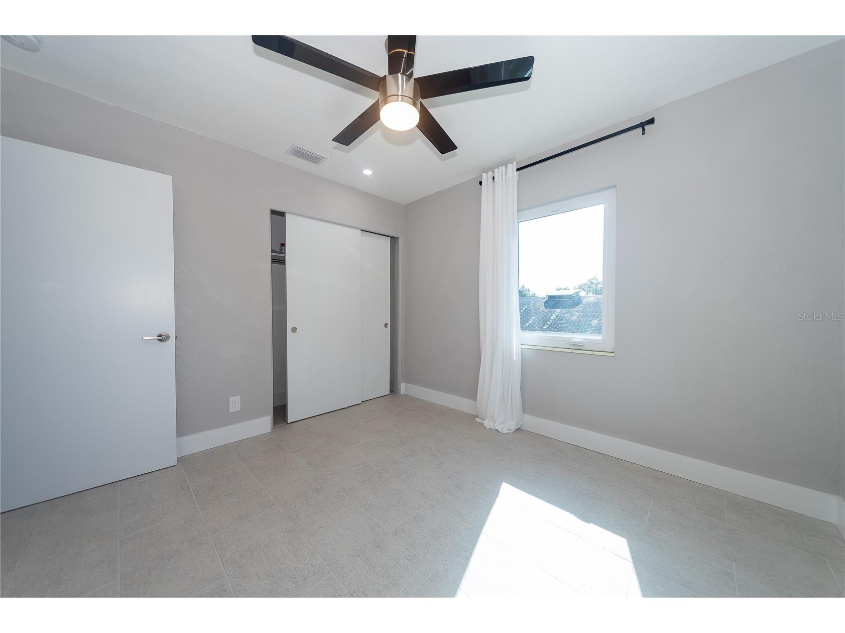 2004 1st Street SE Saint Petersburg FL 33705 TB8465913 image15