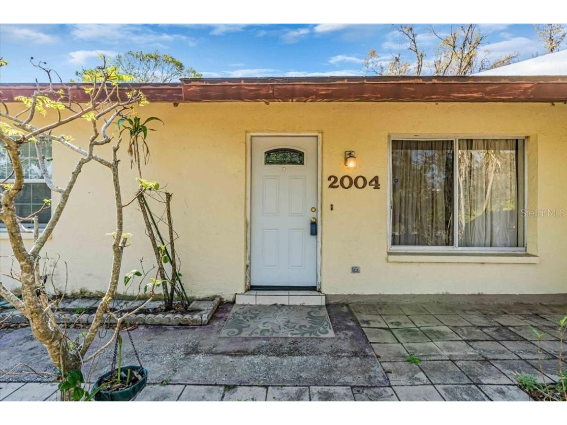 2004 49th Avenue E Bradenton FL 34203 A4640735 image1