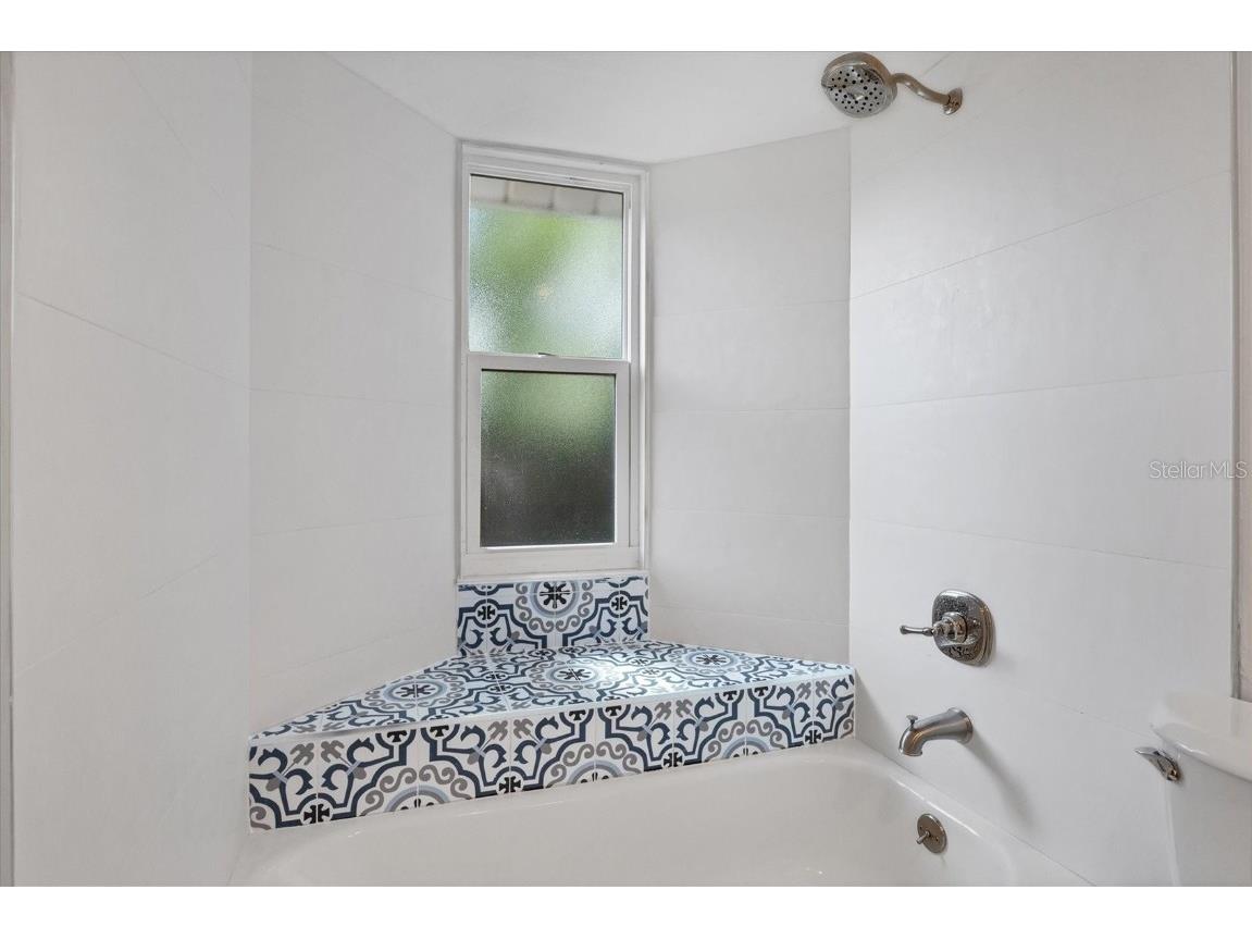 2004 52nd Avenue W Bradenton FL 34207 A4658903 image22