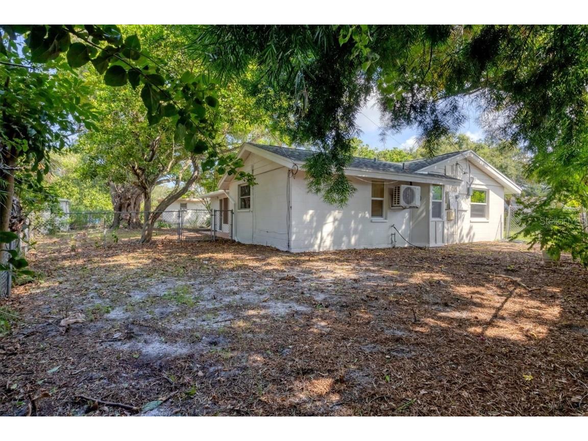 2004 52nd Avenue W Bradenton FL 34207 A4658903 image36