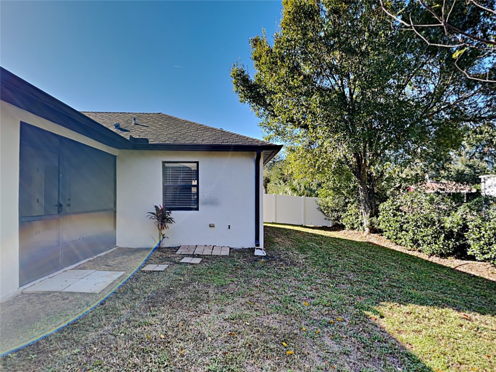 2004 Abbey Trace Drive Dover FL 33527 TB8488181 image17