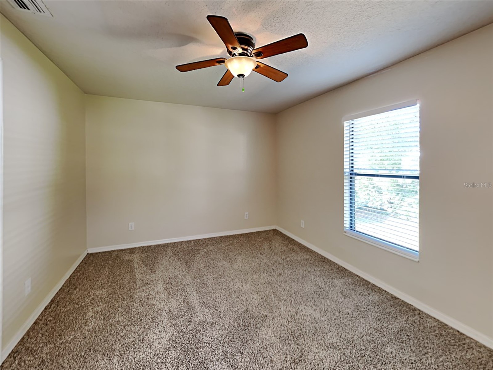 2004 Abbey Trace Drive Dover FL 33527 TB8488181 image7