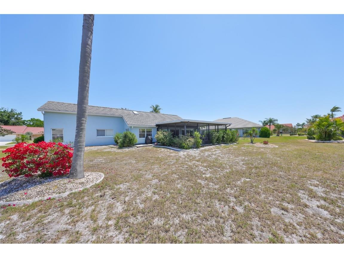 2004 Berry Roberts Drive Sun City Center FL 33573 TB8376593 image32