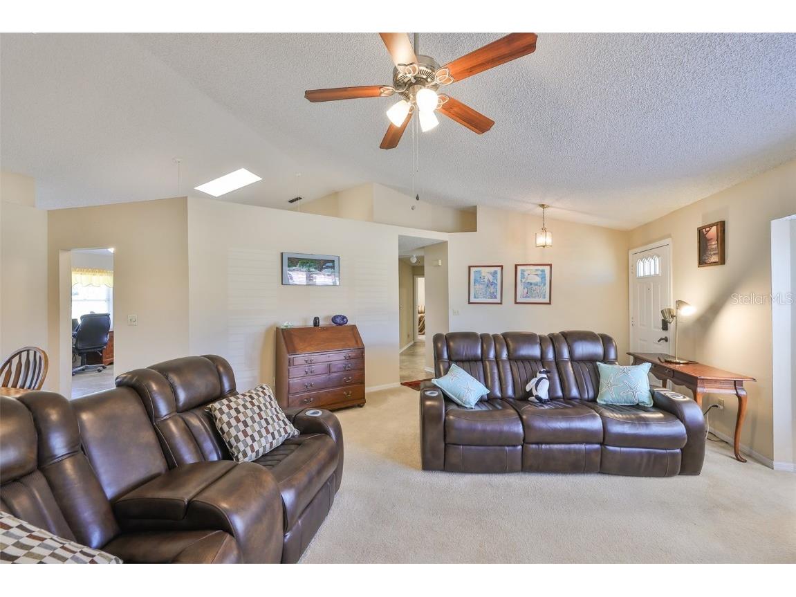 2004 Berry Roberts Drive Sun City Center FL 33573 TB8376593 image7