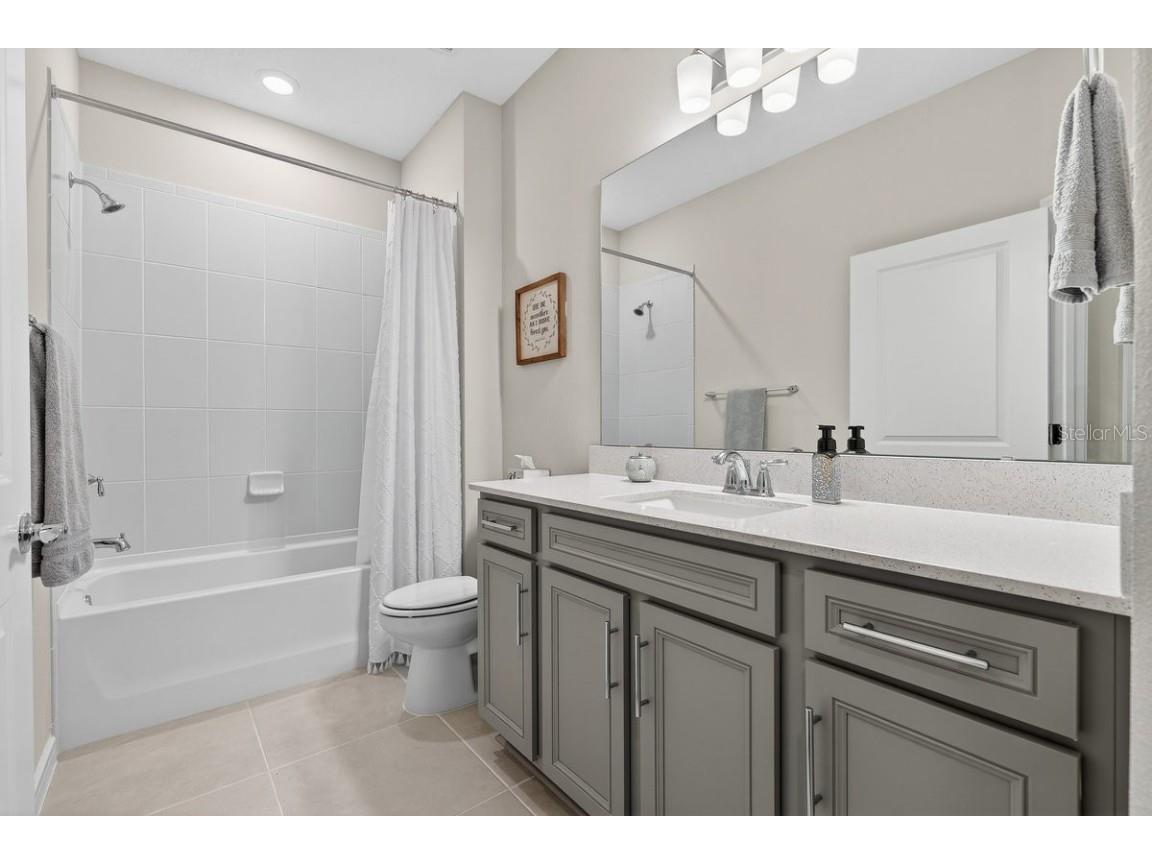 2004 Canopy Terrace Boulevard Deland FL 32724 V4946330 image13